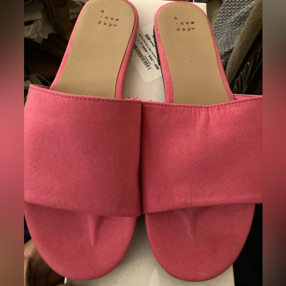 Hot pink sandals 10 WIDE